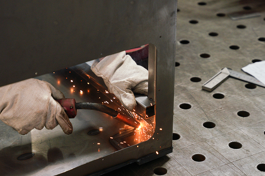 智能板材金属制造加速制造升级:Runjiutian 推动质量改进